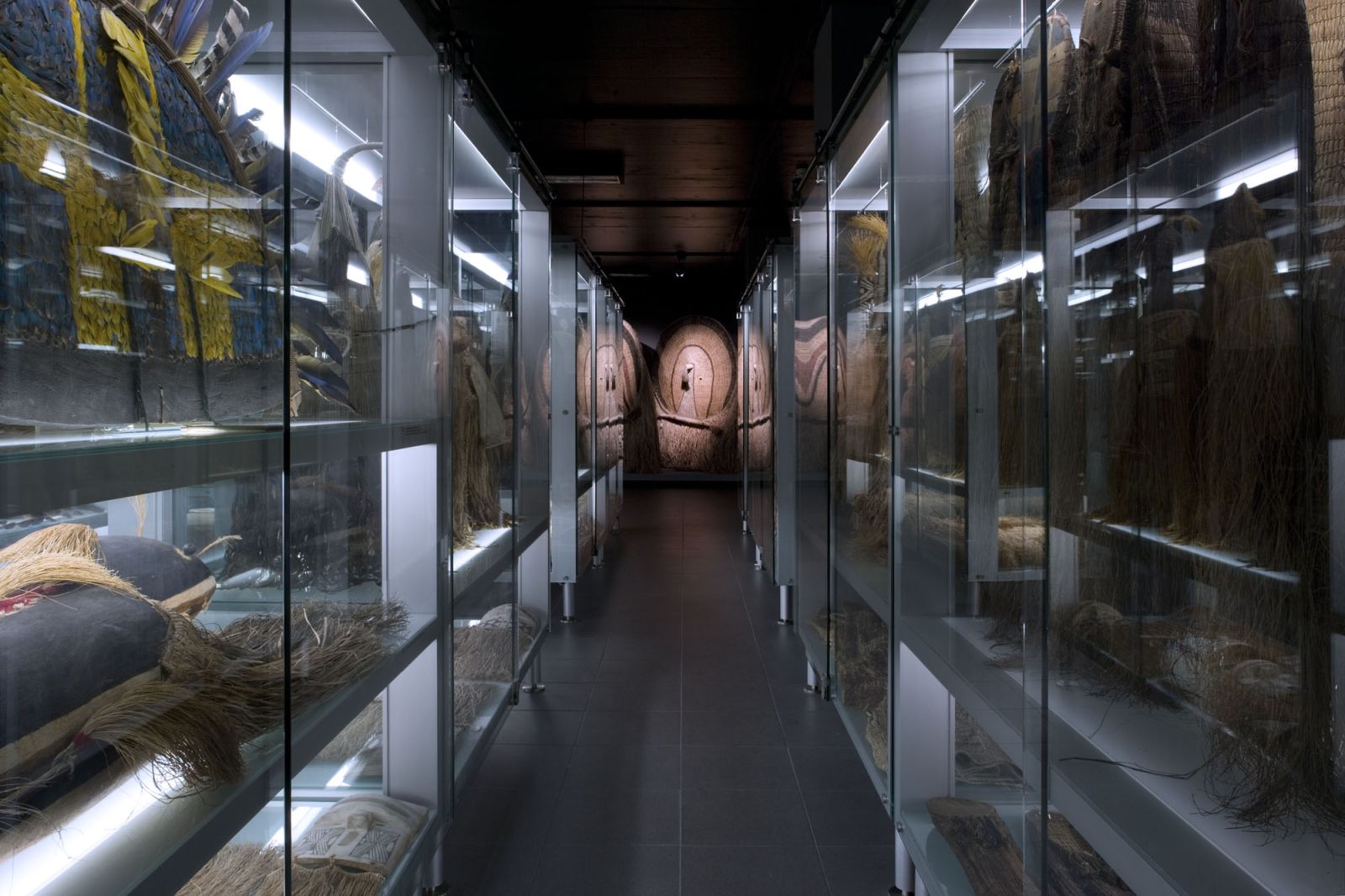 Galerias da Amazónia, uma das reservas visitáveis do Museu Nacional de Etnologia, inaugurada em 2006. Autor: FG+SG © Arquivo fotográfico do Museu Nacional de Etnologia/DGPC